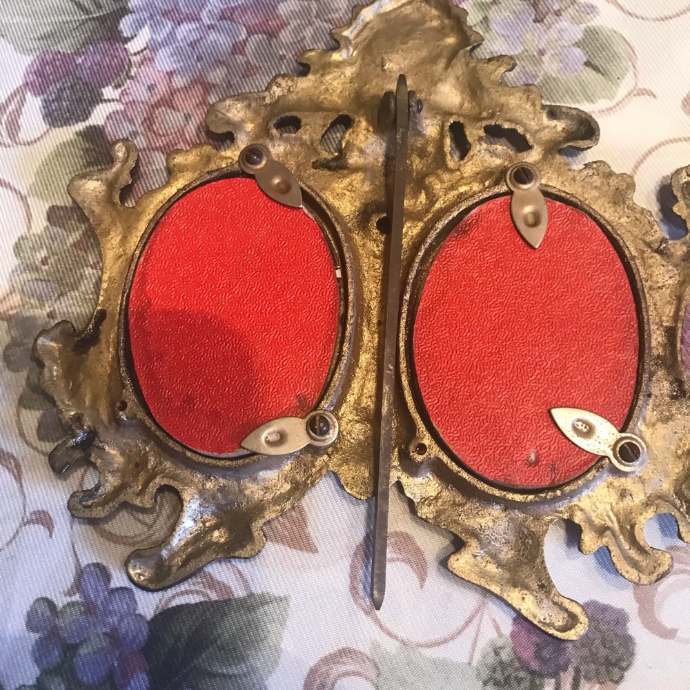 1940s ANTIQUE BRASS FRAME - Picture 5 of 8